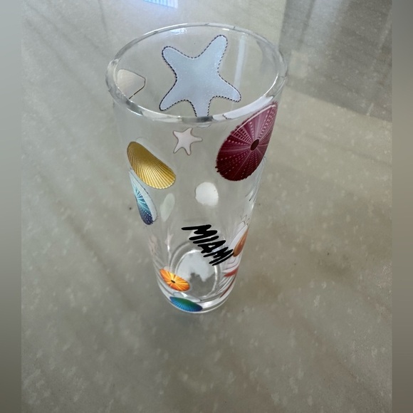 Miami Souvenirs - Picture 3 of 5